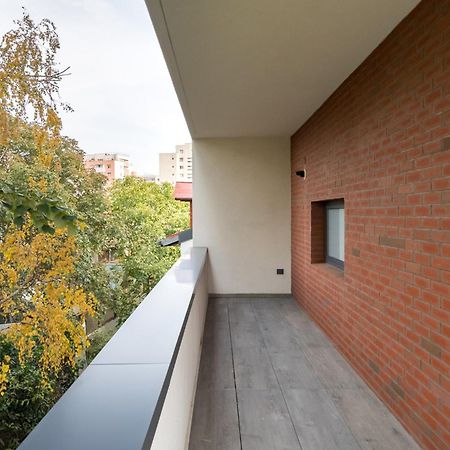 Eden - Elegant Retreat In Rosetti Luxury Apartment Bukares Bagian luar foto