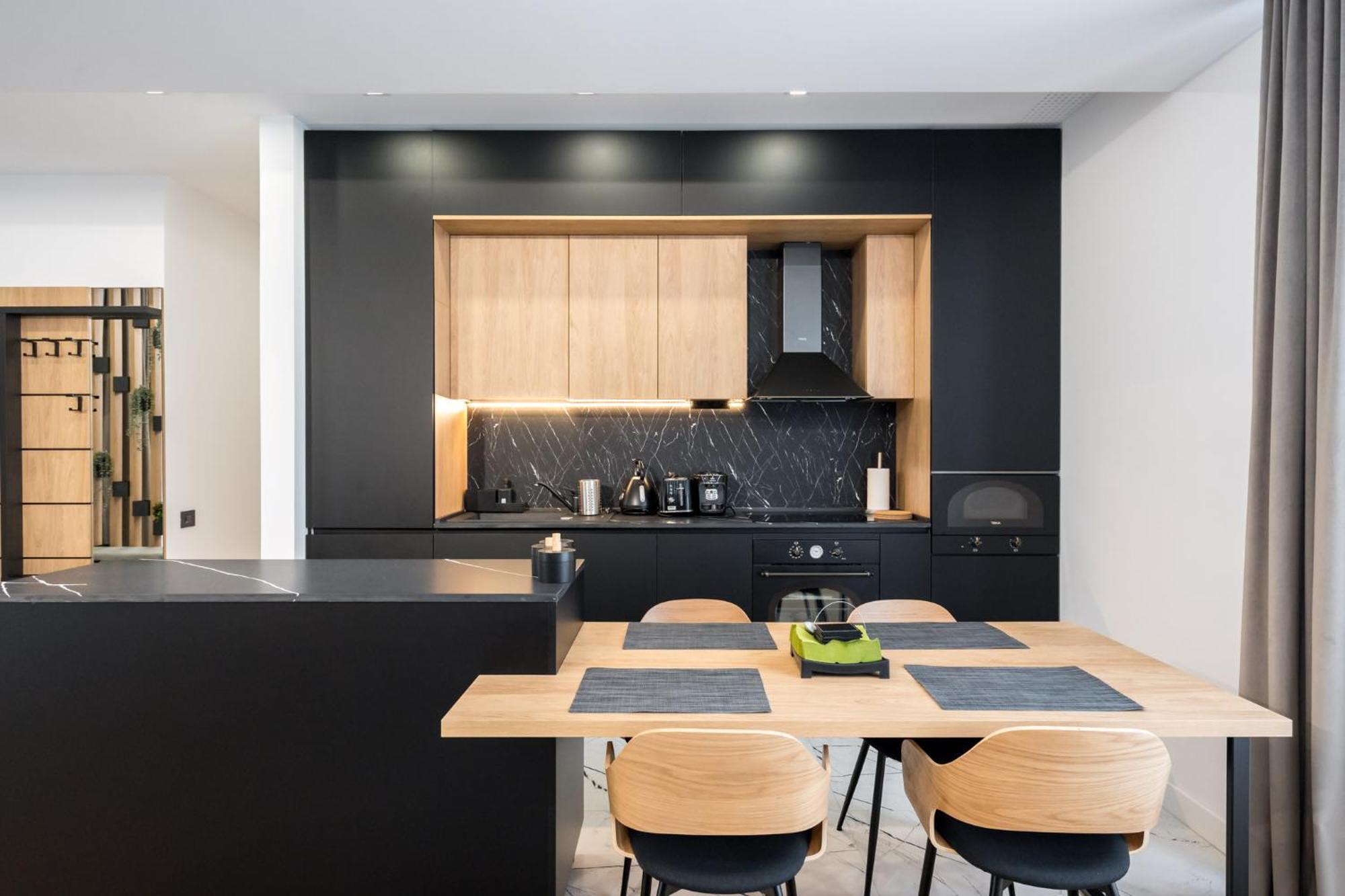 Eden - Elegant Retreat In Rosetti Luxury Apartment Bukares Bagian luar foto