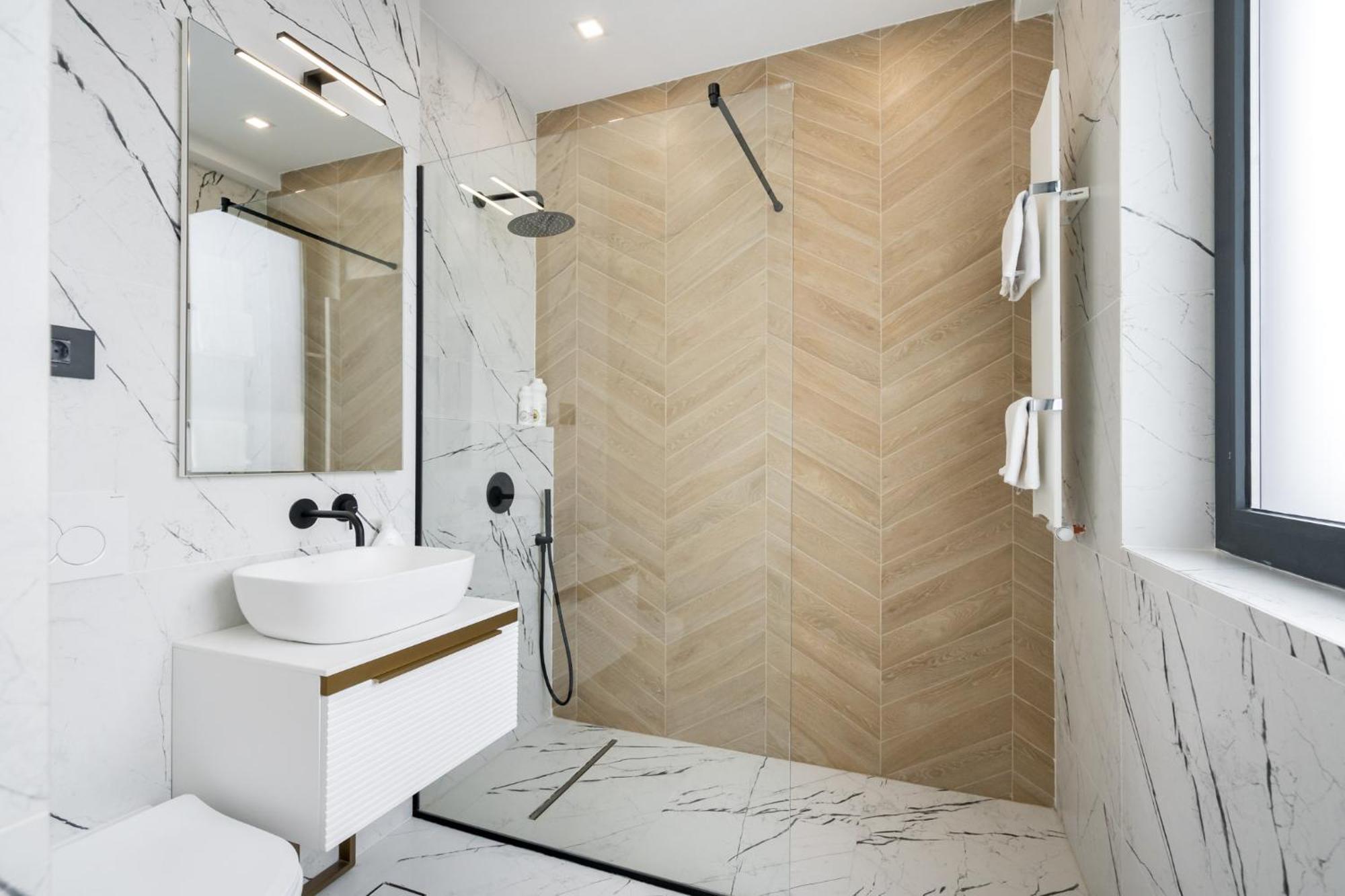 Eden - Elegant Retreat In Rosetti Luxury Apartment Bukares Bagian luar foto