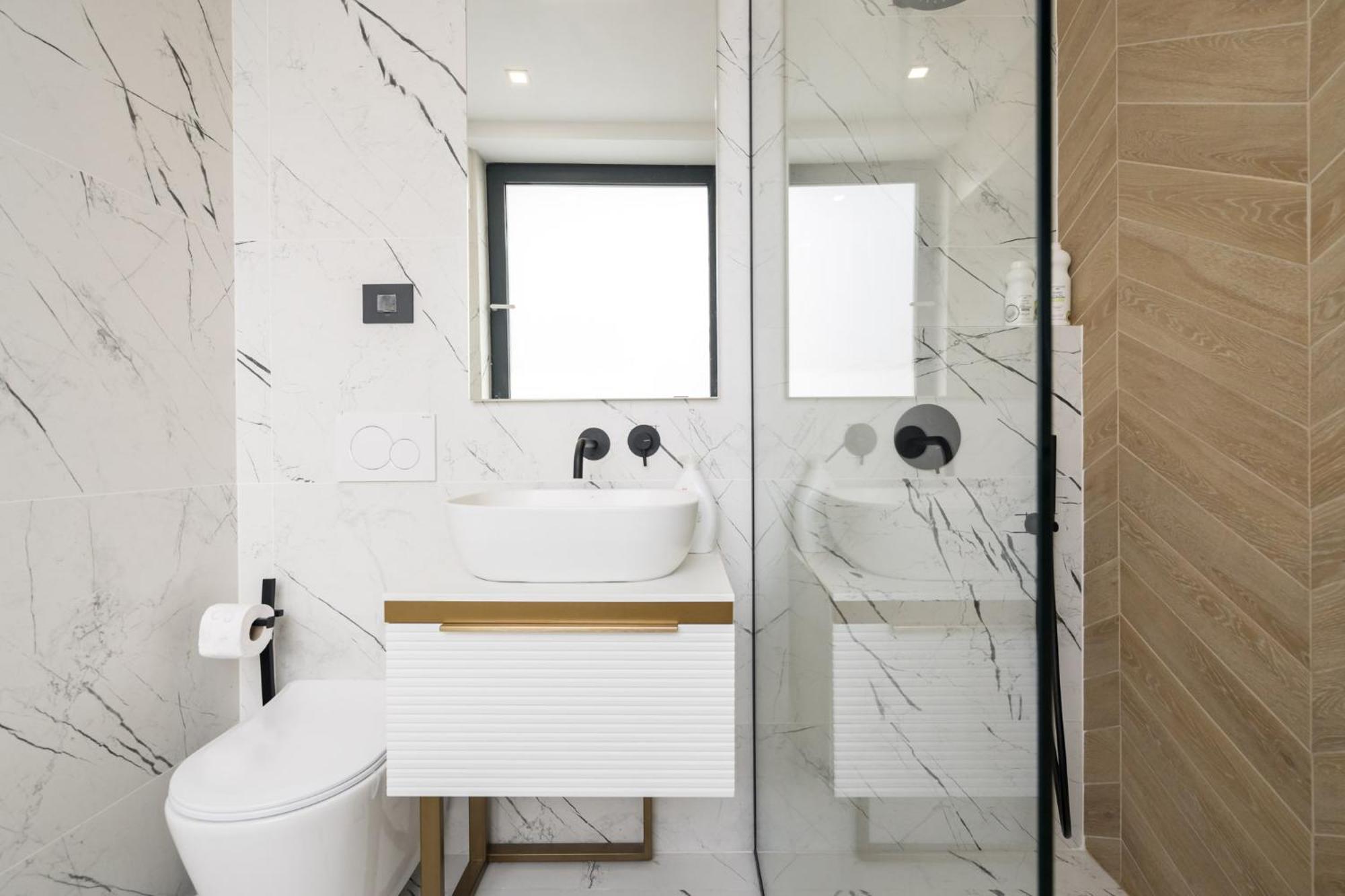 Eden - Elegant Retreat In Rosetti Luxury Apartment Bukares Bagian luar foto