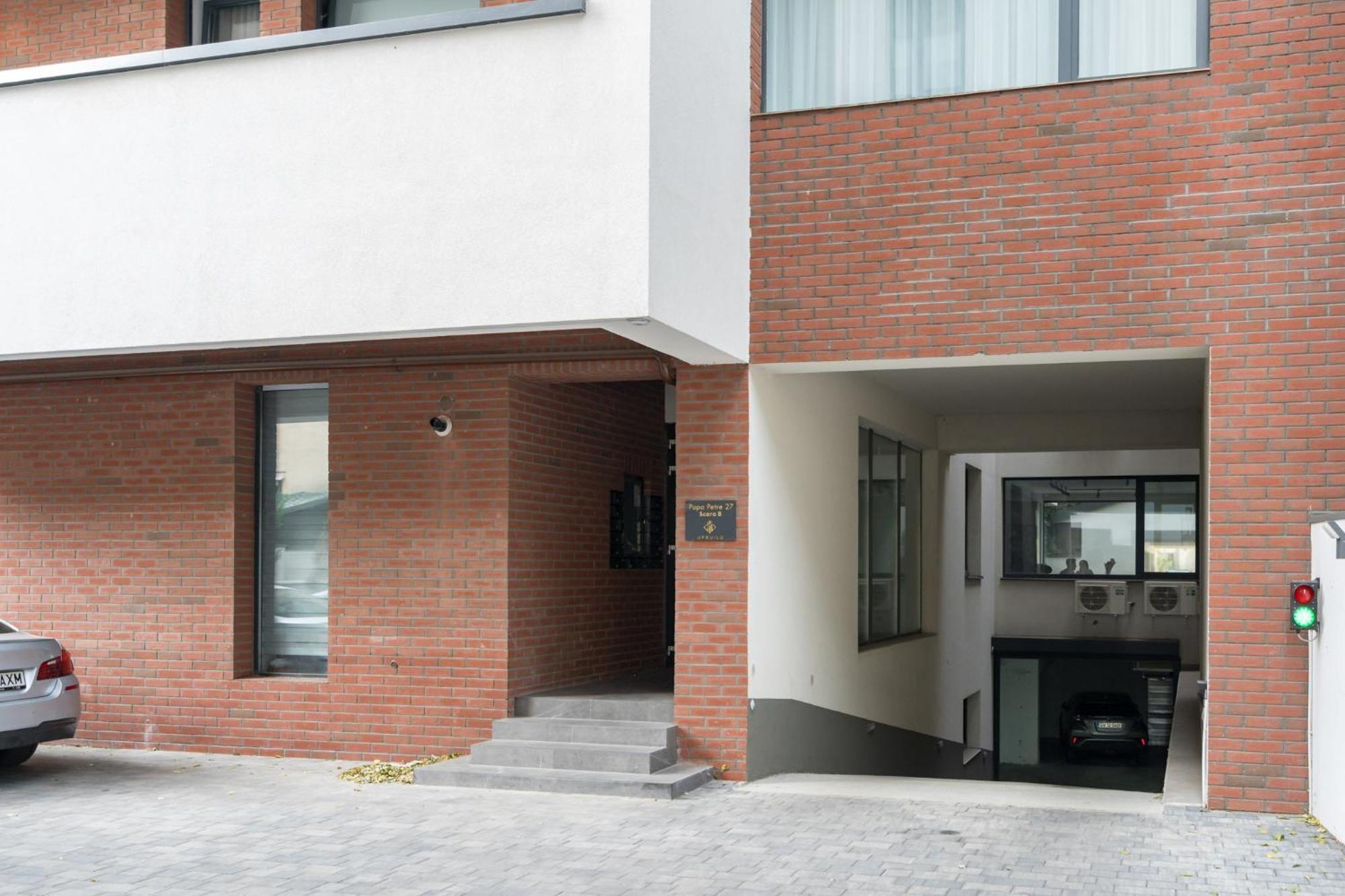 Eden - Elegant Retreat In Rosetti Luxury Apartment Bukares Bagian luar foto