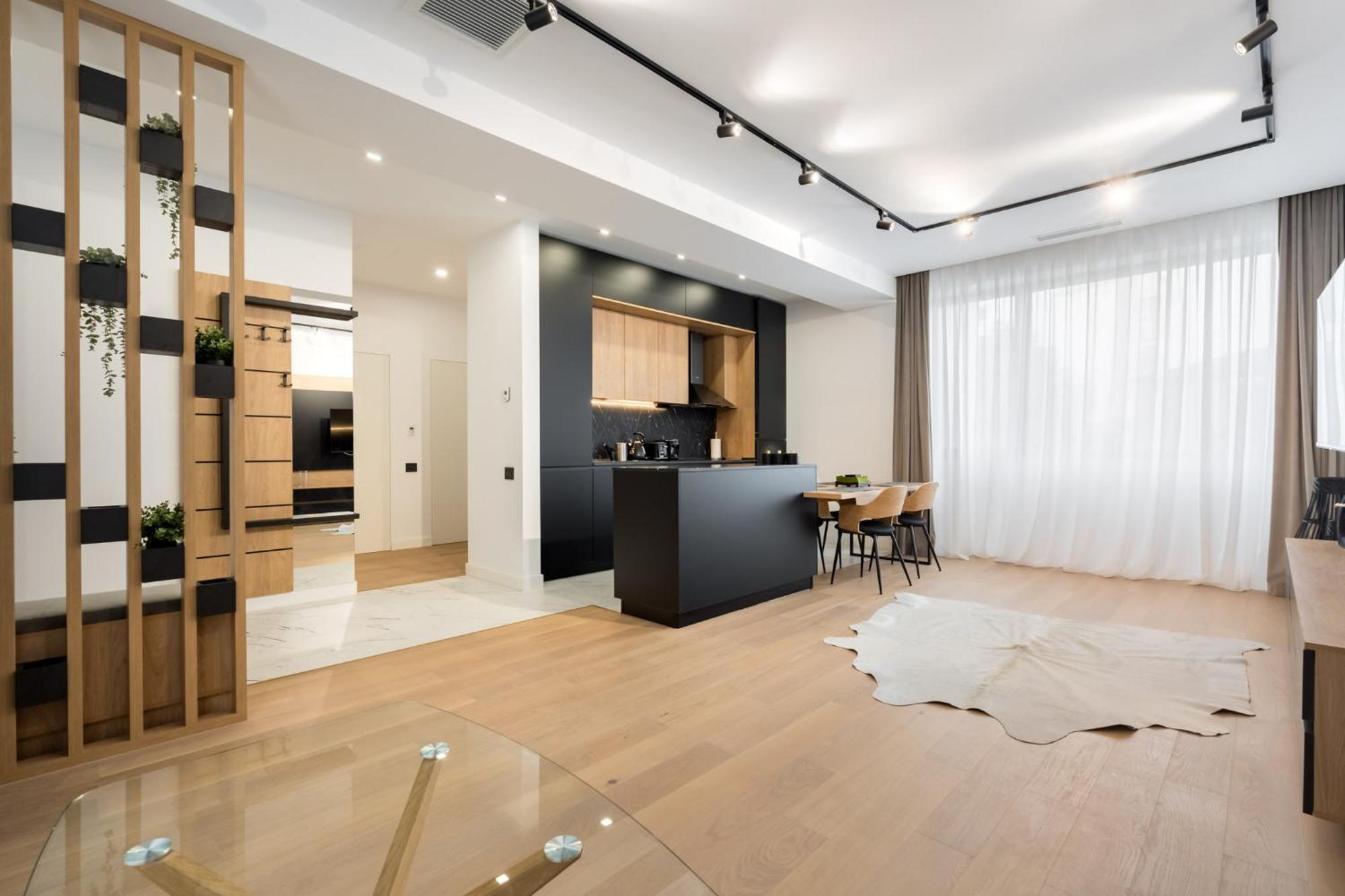 Eden - Elegant Retreat In Rosetti Luxury Apartment Bukares Bagian luar foto