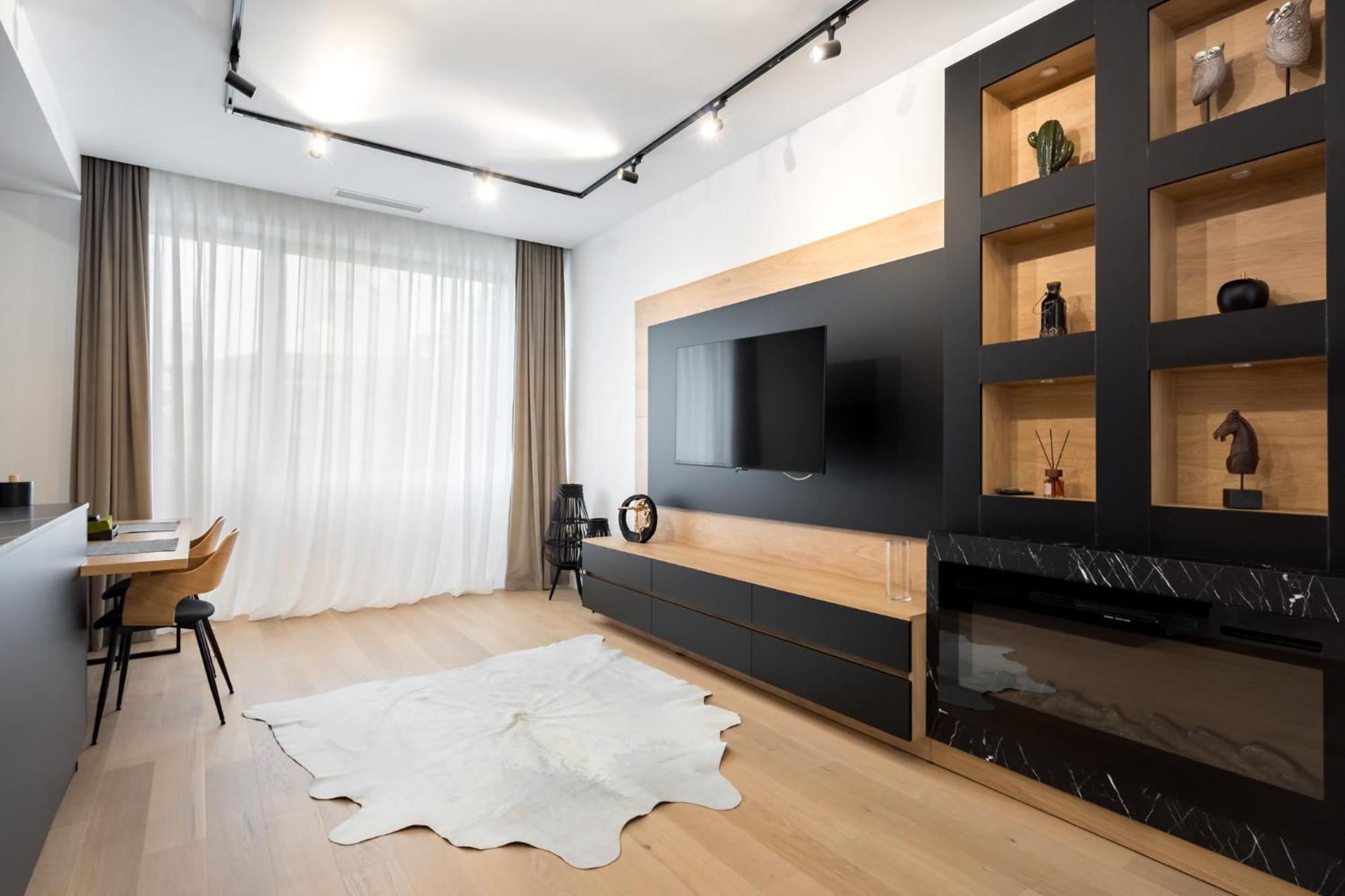 Eden - Elegant Retreat In Rosetti Luxury Apartment Bukares Bagian luar foto