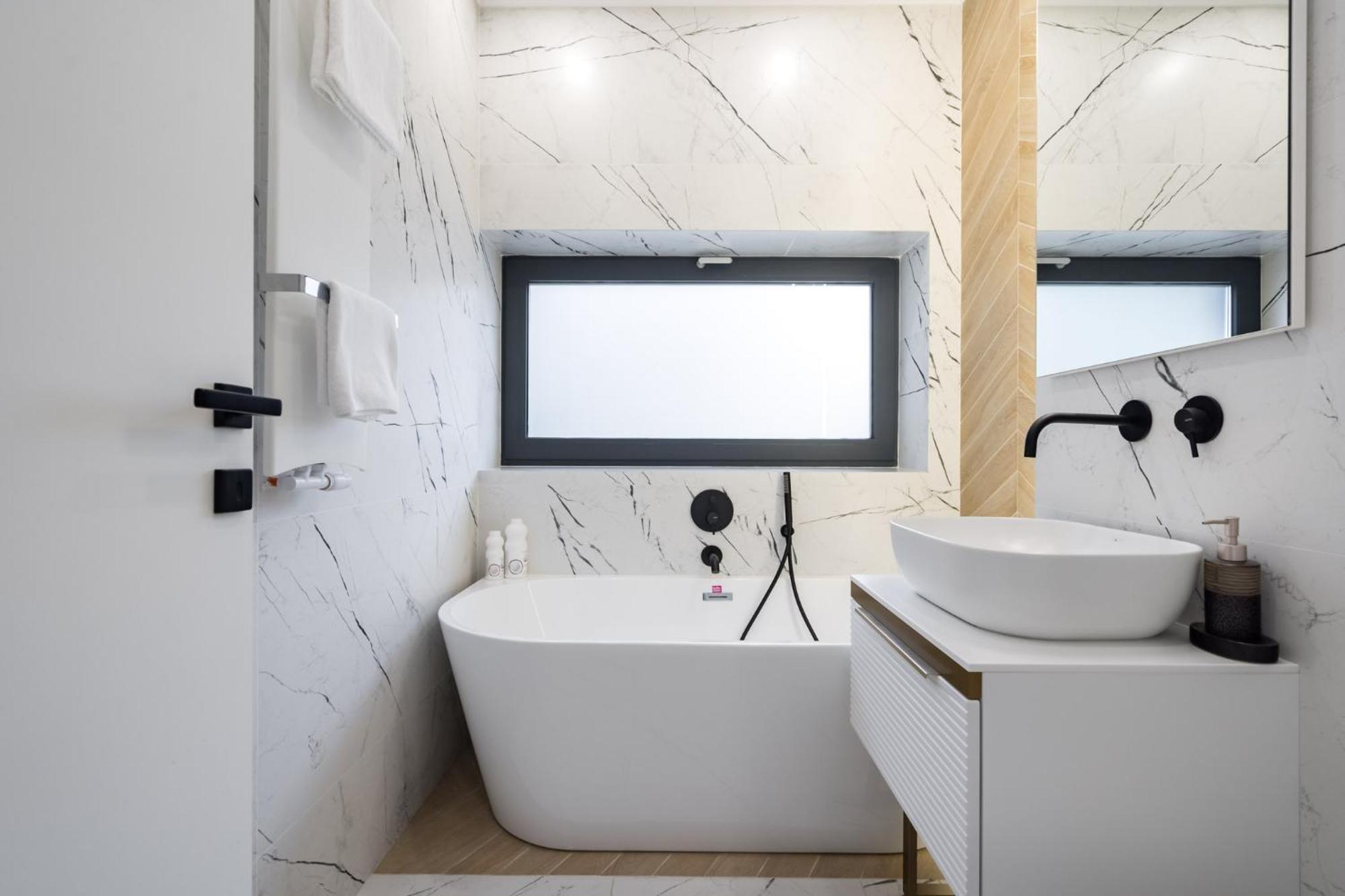 Eden - Elegant Retreat In Rosetti Luxury Apartment Bukares Bagian luar foto