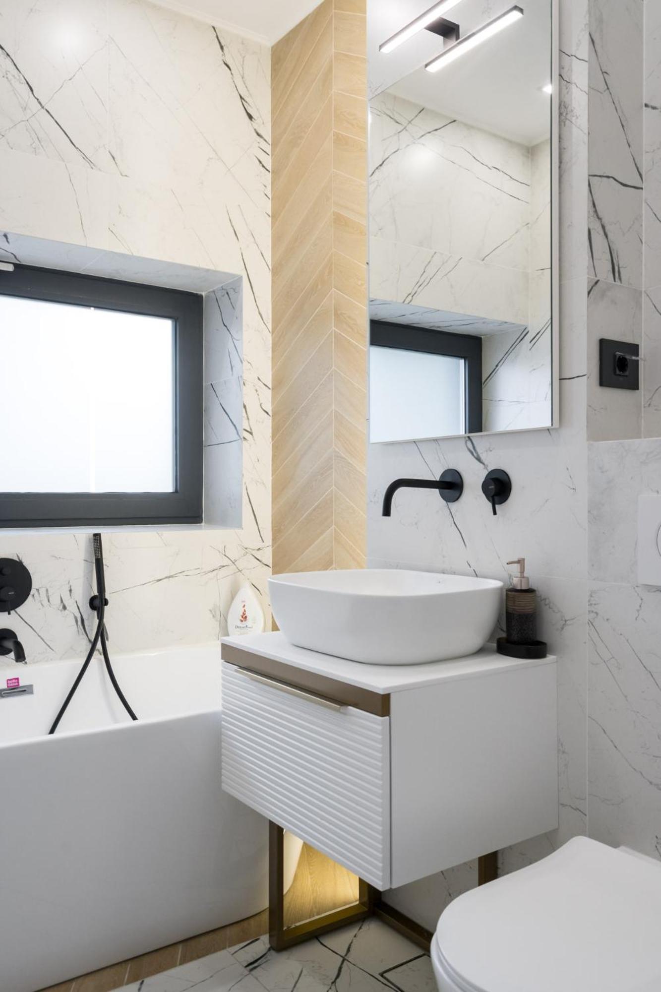 Eden - Elegant Retreat In Rosetti Luxury Apartment Bukares Bagian luar foto